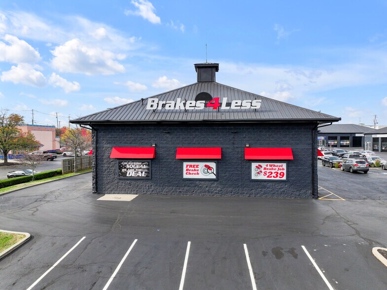 More Photos Of 3801 B Nicholasville Centre Dr, Lexington Unknown For Lease