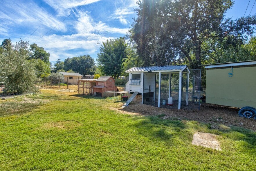 More Photos Of 38364 Wisteria Way, Davis Land For Sale