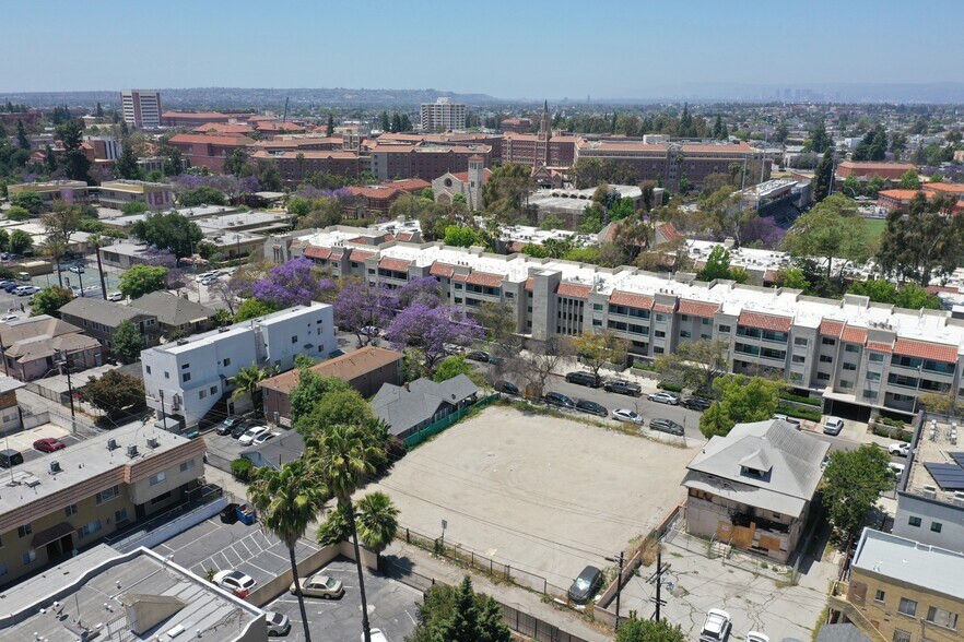 More Photos Of 3014 Royal St, Los Angeles Land For Sale