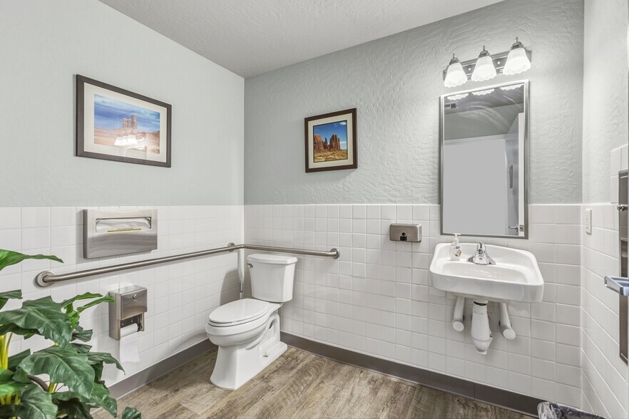 More Photos Of 460 W Main St, Fernley Freestanding For Sale