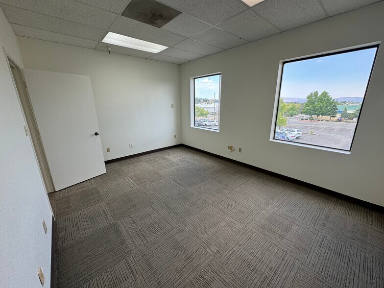 More Photos Of 2005 Sierra Highlands Dr, Reno Unknown For Lease