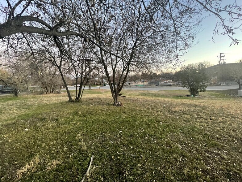 More Photos Of 243 Wolfe Rd, San Antonio Land For Sale