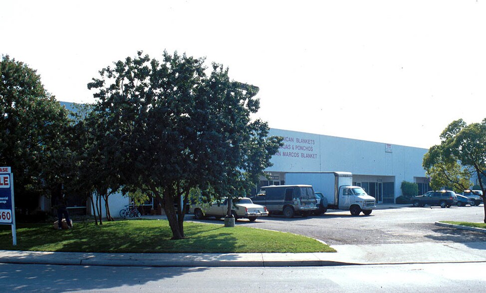 More Photos Of 494 W Calle Primera, San Diego Unknown For Lease