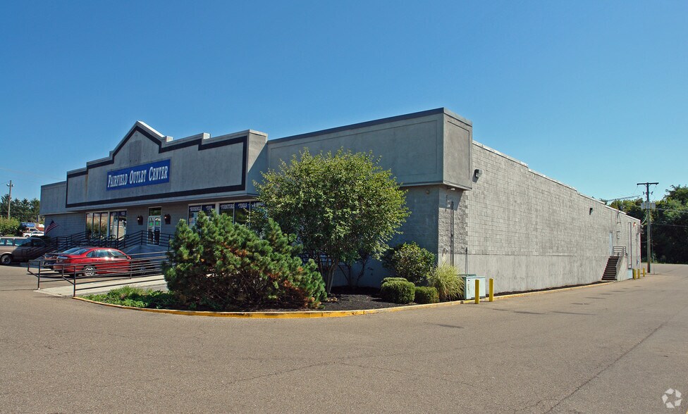 More Photos Of 1213-1283 N Memorial Dr, Lancaster Unknown For Lease