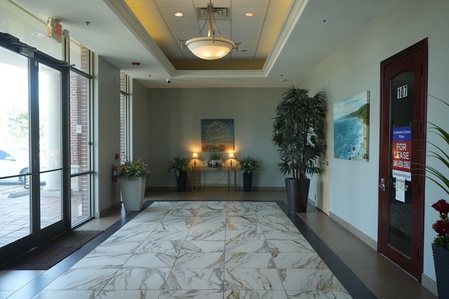 More Photos Of 9722 US Highway 90A, Sugar Land General Retail For Lease