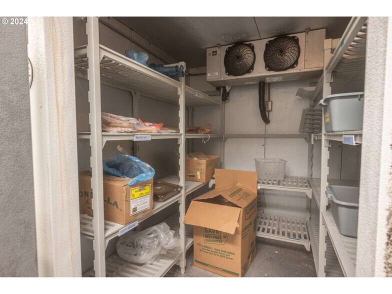 More Photos Of 58787 Hwy 101 hwy, Coos Bay Correctional Facility For Sale