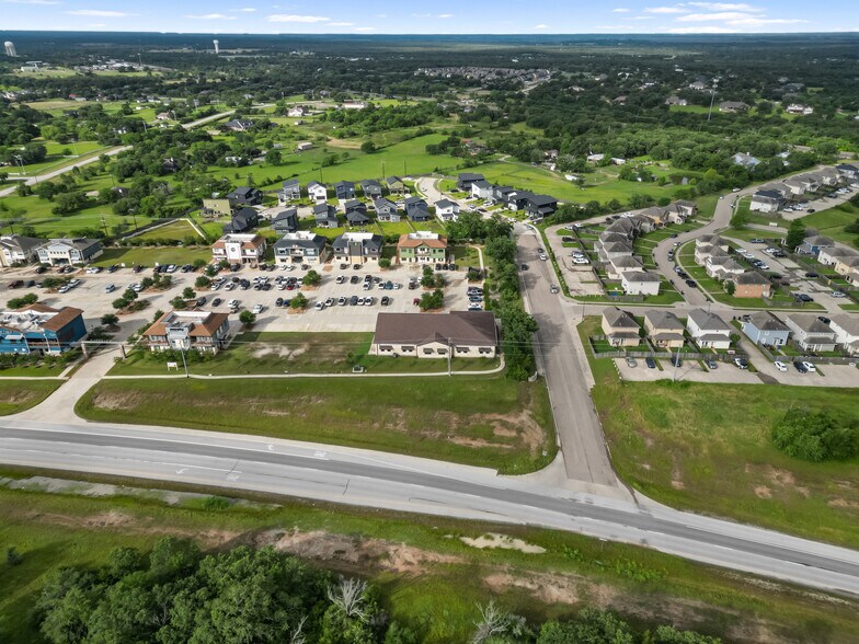 More Photos Of 3012 Barron Rd, College Station Office For Lease