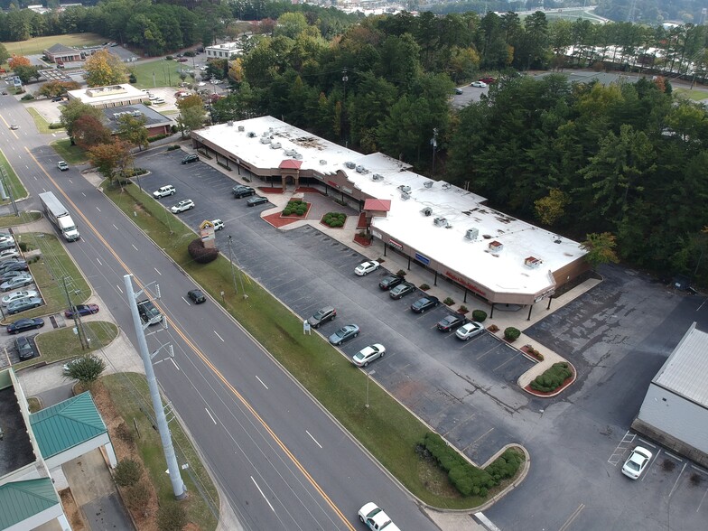 More Photos Of 265-295 W Valley Ave, Birmingham Unknown For Lease