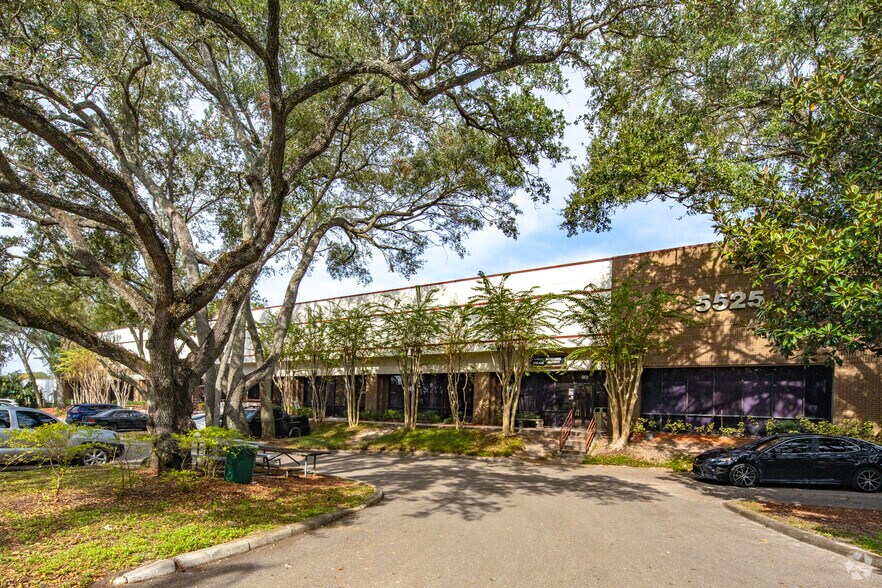 Primary Photo Of 5525 Johns Rd, Tampa Light Distribution For Lease