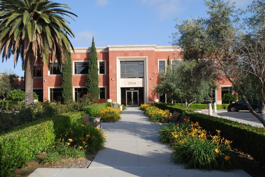 More Photos Of 5958 Priestly Dr, Carlsbad Office For Sale
