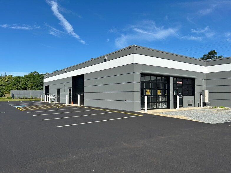 More Photos Of 265 Summer St, Fitchburg Storefront Retail Office For Lease