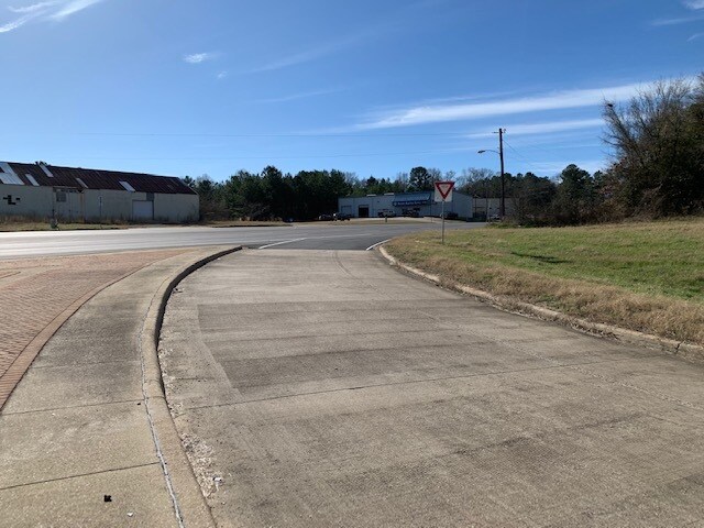 More Photos Of 155 N State Highway 155, Palestine Land For Sale