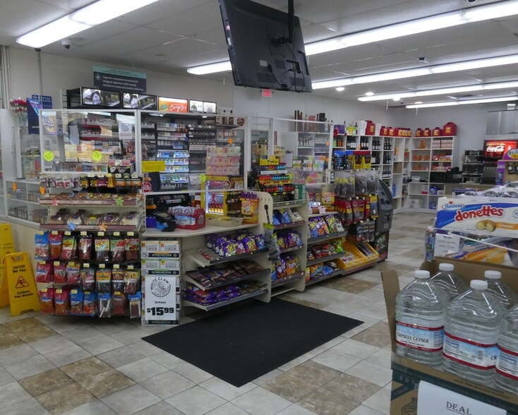 More Photos Of 4410 N Virginia St, Reno Convenience Store For Sale