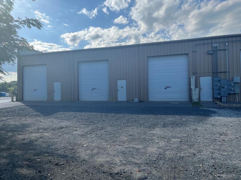 More Photos Of 9022 Landers Rd, North Little Rock General Retail For Lease