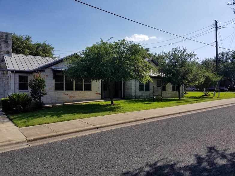 More Photos Of 5901 Old Fredericksburg Rd, Austin Medical For Sale
