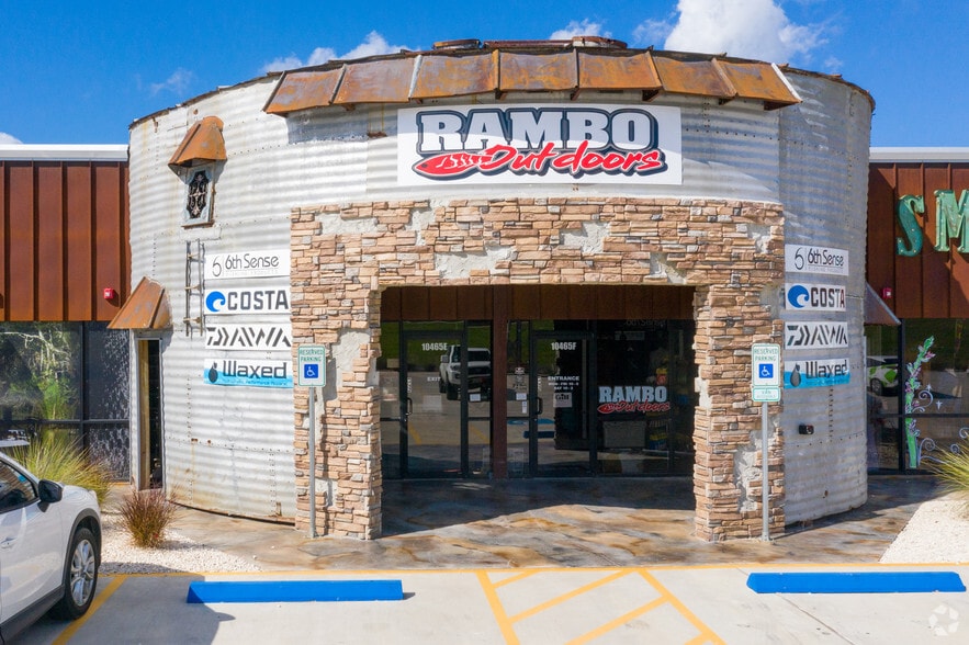 More Photos Of 10445 Eastex Freeway, Beaumont Unknown For Lease