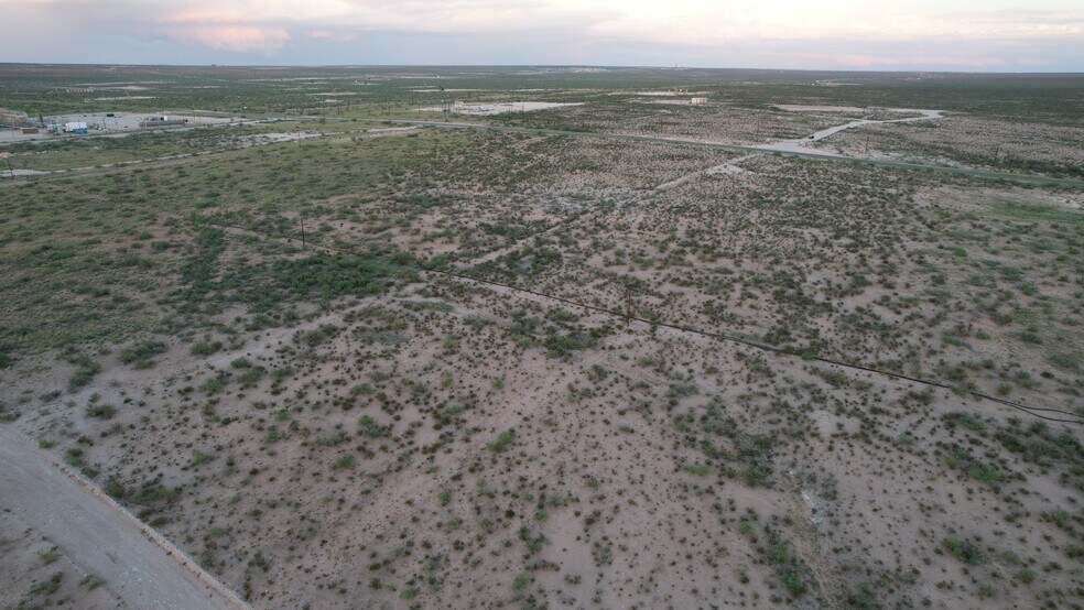 More Photos Of TBD FM 2355, Barstow Land For Sale