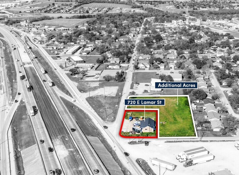Primary Photo Of 720 E Lamar St, Royse City Freestanding For Sale