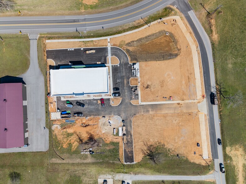 More Photos Of 4103 SW 2nd St, Bentonville Office For Lease
