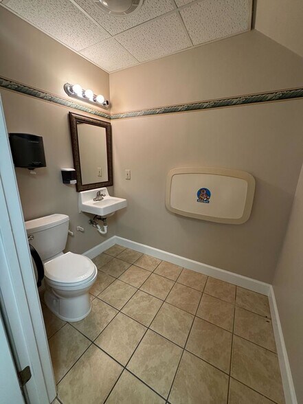 More Photos Of 1369 W Andrew Johnson Hwy, Morristown Medical For Lease