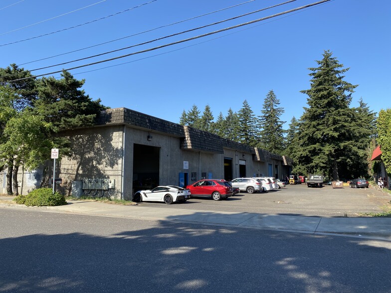 Primary Photo Of 2441 NW Eleven Mile Ave, Gresham Industrial For Sale