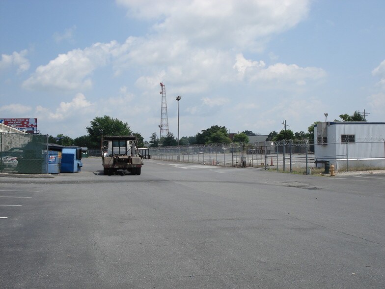 More Photos Of 801 N Salisbury Blvd, Salisbury Unknown For Lease