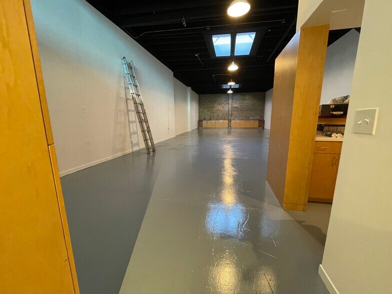 More Photos Of 340 Harriet St, San Francisco Light Manufacturing For Lease