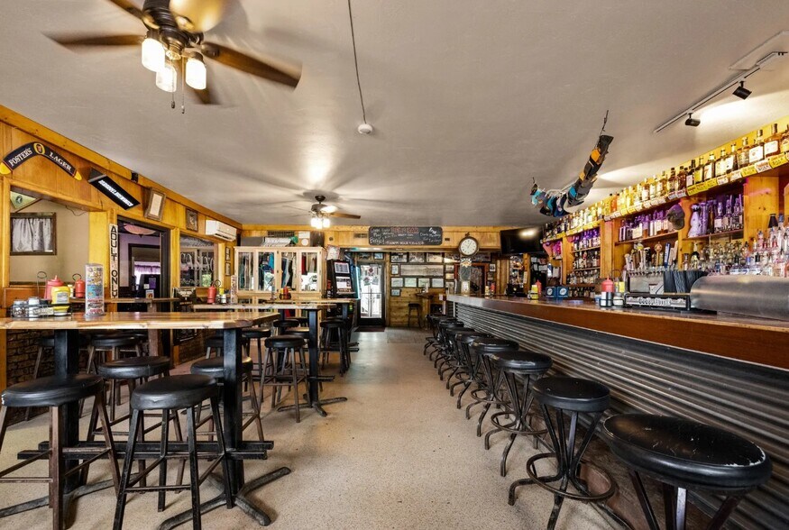 More Photos Of 100 Somers Rd, Somers Restaurant For Sale