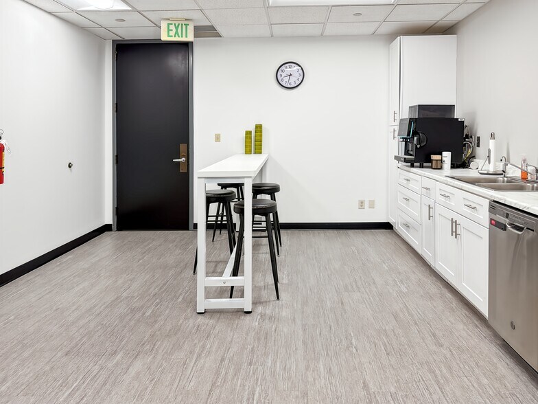 More Photos Of 1155 Kelly Johnson Blvd, Colorado Springs Coworking Space