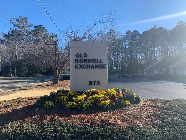 More Photos Of 875 Old Roswell Rd, Roswell Office For Sale