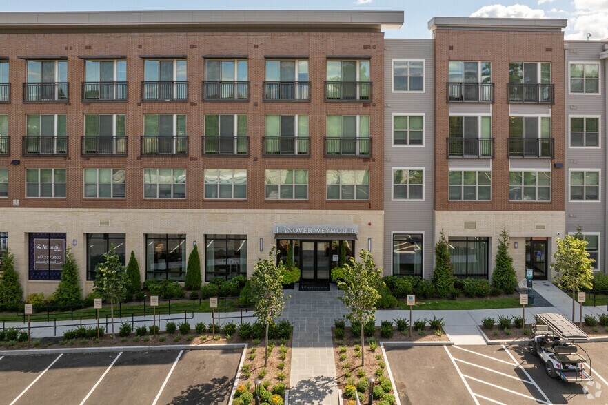 More Photos Of 1325 Washington St, Weymouth Apartments For Lease