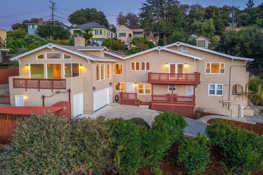 Primary Photo Of 1135 5th Ave, Crockett Apartments For Sale