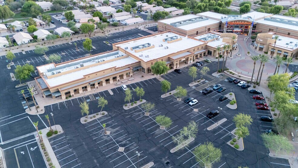 More Photos Of Gilbert Rd & Warner Rd, Gilbert General Retail For Lease