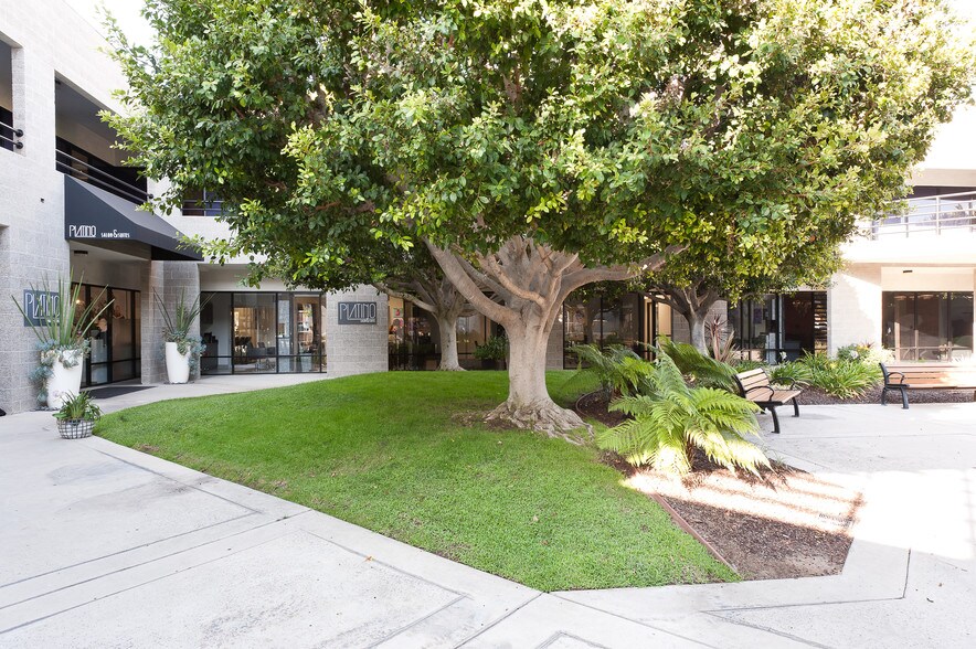 More Photos Of 3636 Birch St, Newport Beach Office For Lease