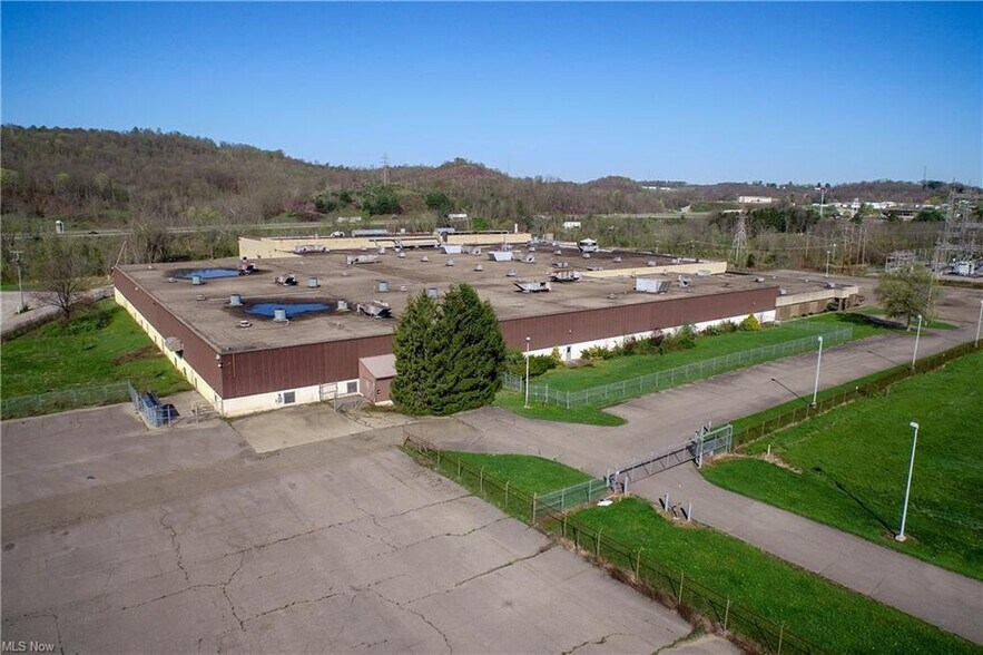 More Photos Of 17226 Industrial Hwy, Caldwell Warehouse For Sale