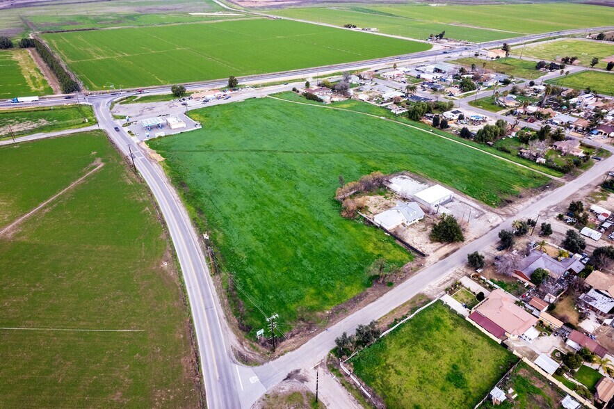 More Photos Of Lakeview Ave @ Ramona Expressway, Nuevo Land For Sale