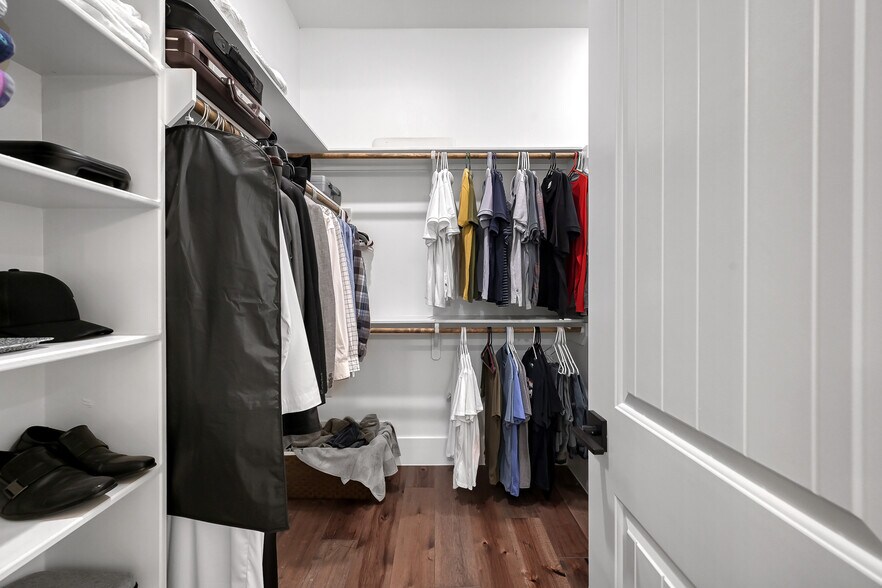 More Photos Of 15937 Stagecoach Rd, Stagecoach Specialty For Sale