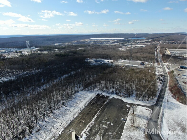 More Photos Of 178 Industrial Rd, Frackville Flex For Sale