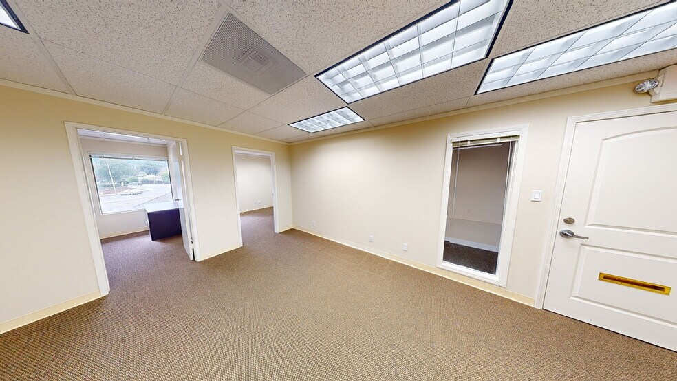More Photos Of 6472 Camden Ave, San Jose Medical For Lease