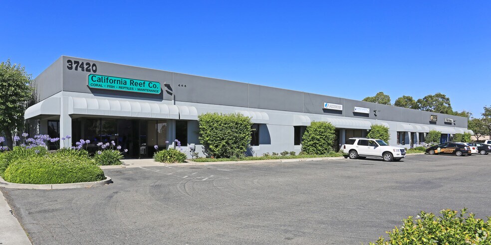 More Photos Of 37300 Cedar Blvd, Newark Unknown For Lease