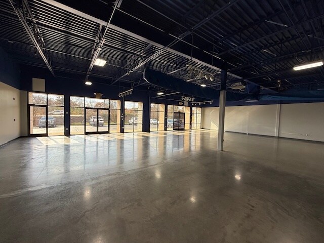 More Photos Of 2315 Catawba Valley Blvd SE, Hickory Unknown For Lease