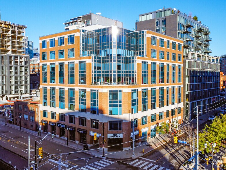 More Photos Of 184 Front St E, Toronto Office For Lease