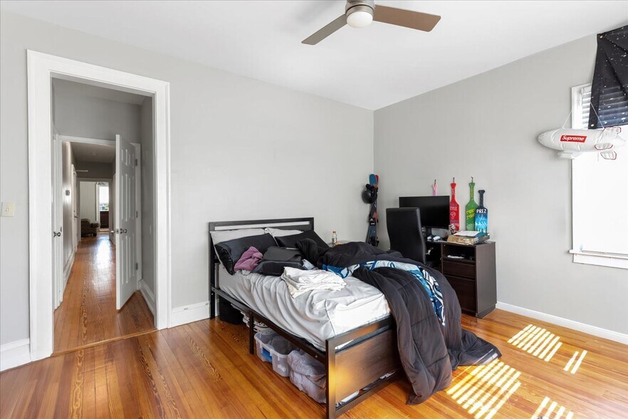 More Photos Of 205 Philadelphia Ave, Egg Harbor City Apartments For Sale