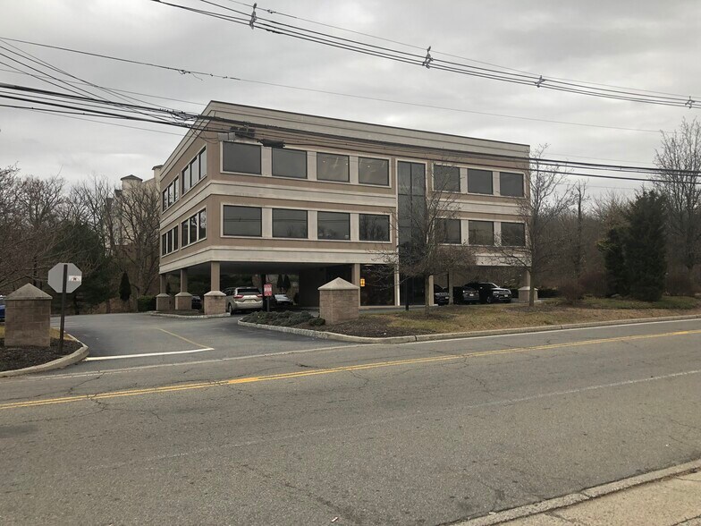 More Photos Of 365 Rifle Camp Rd, Woodland Park Coworking Space