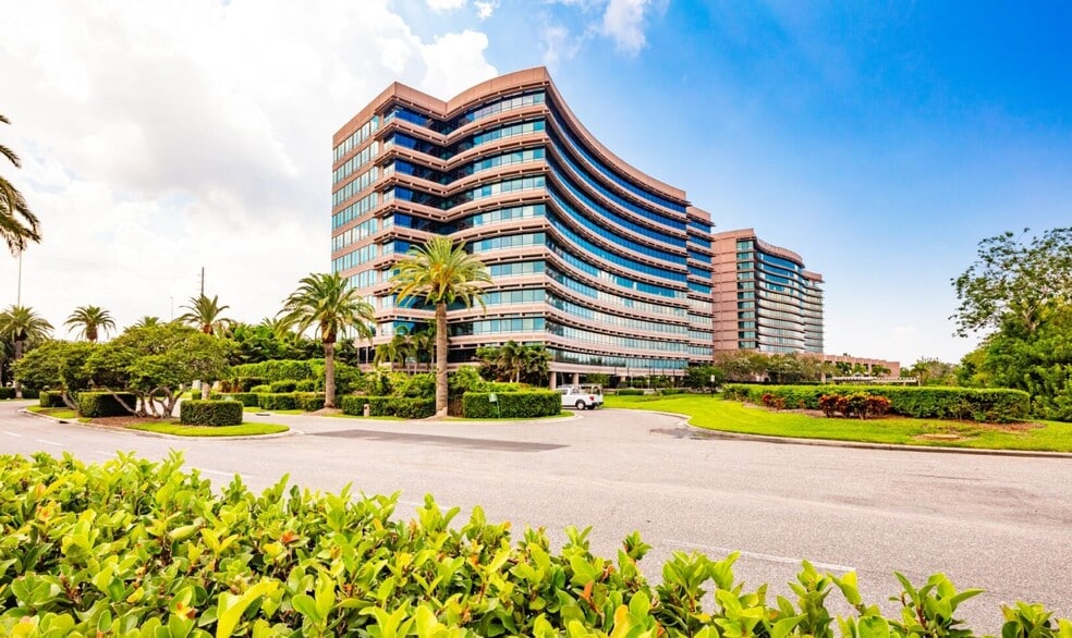 More Photos Of 3000 Bayport Dr, Tampa Office For Lease