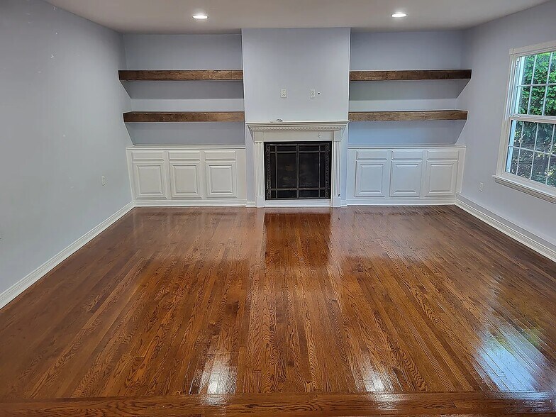 More Photos Of 5205 Agnes Ave, Valley Village Convenience Store For Sale