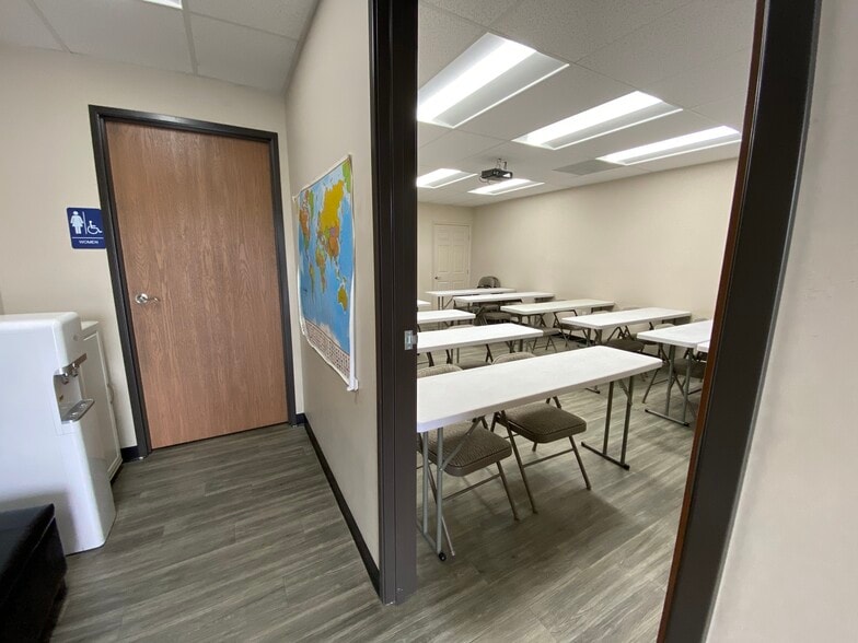 More Photos Of 17100 Norwalk Blvd, Cerritos Office For Sale