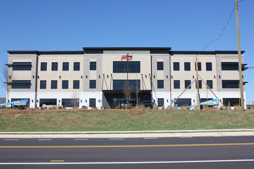 More Photos Of 4401 Gabriel blvd, Holly Springs Loft Creative Space For Lease