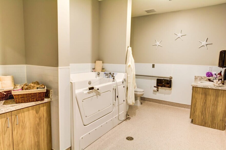 More Photos Of 6825 Sunrise Blvd, Citrus Heights Skilled Nursing Facility For Sale
