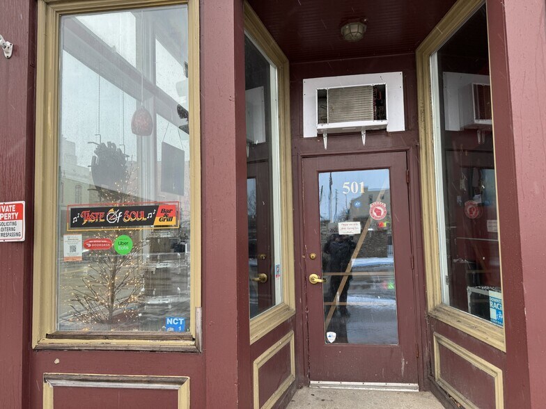 Primary Photo Of 501 6th St, Racine Bar For Sale